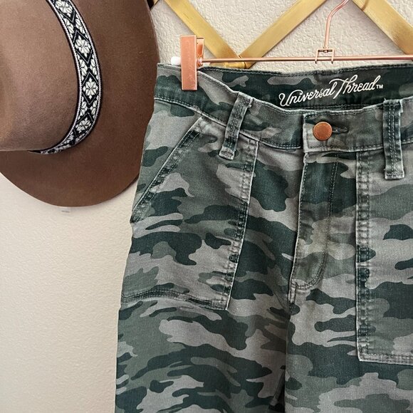 Universal Thread Camo Army Green Straight Denim Pants Jeans Snap Pockets - Picture 3 of 11